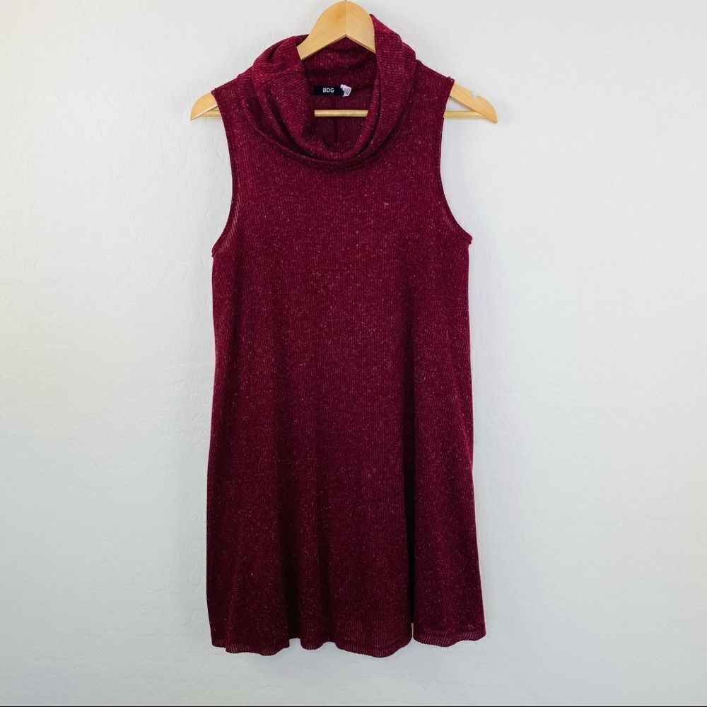 Urban Outfitters BDG cowl neck swing dress burgundy size medium - Picture 2 of 8